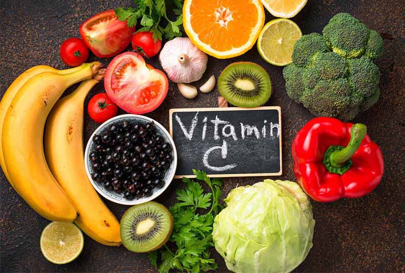 Bổ sung nhiều thực phẩm chứa Vitamin C hỗ trợ chăm sóc da lão hóa