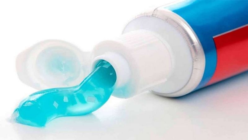 ử dụng kem đánh răng để trị mụn bọc là phương pháp được nhiều người áp dụng