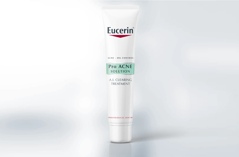 Tinh chất Eucerin mang lại hiệu quả trị mụn và làm trắng da nhanh chóng nhất