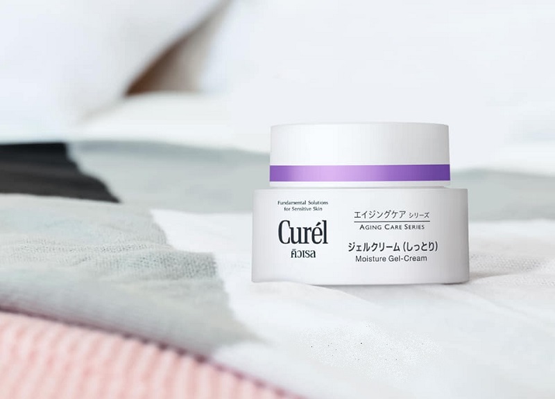 Dòng kem dưỡng Curel Aging Care Cream nuôi dưỡng làn da từ sâu bên trong