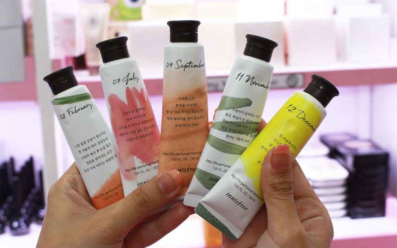 Innisfree Jeju Life Perfumed là dòng kem dưỡng da tay Hàn Quốc được nhiều người lựa chọn hiện nay