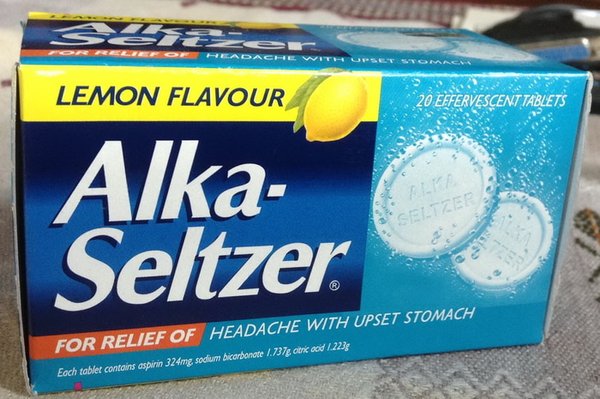 Viên sủi Alka Seltzer hỗ trợ giảm acid dạ dày