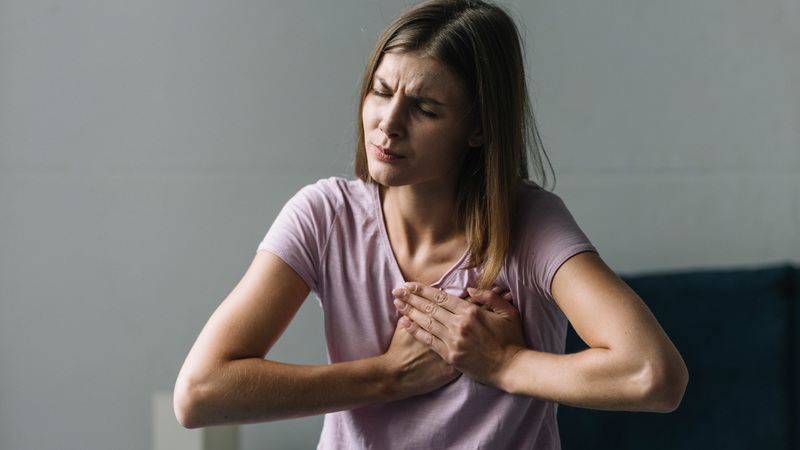 Tức ngực, khó thở có thể do các bệnh liên quan đến phổi