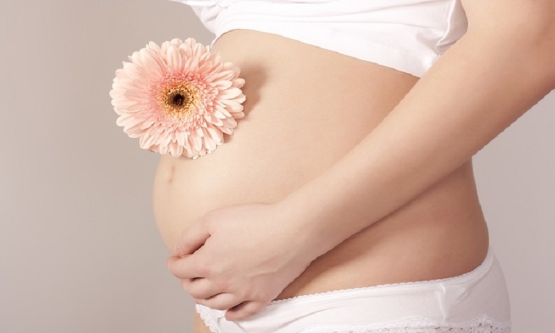 Phụ nữ mang thai, tuyệt đối không nên tùy ý sử dụng các biện pháp bấm huyệt