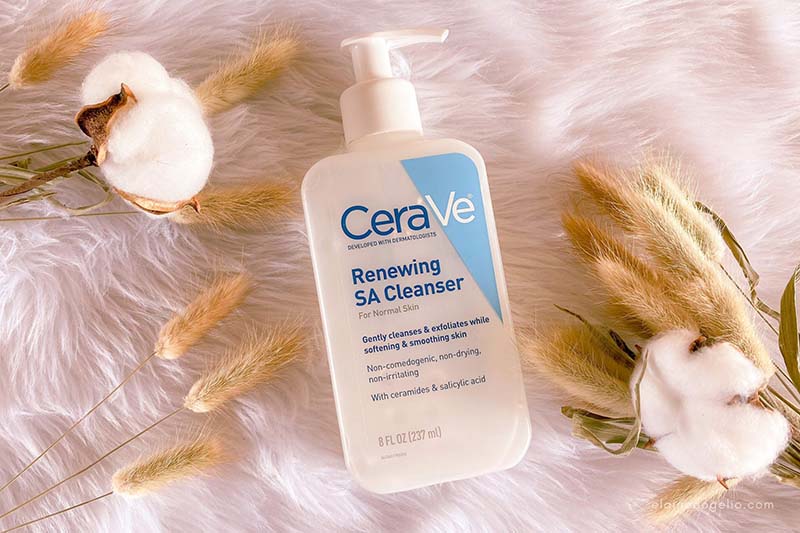 Sữa rửa mặt Cerave giúp làm sạch, hỗ trợ trị mụn thâm hiệu quả