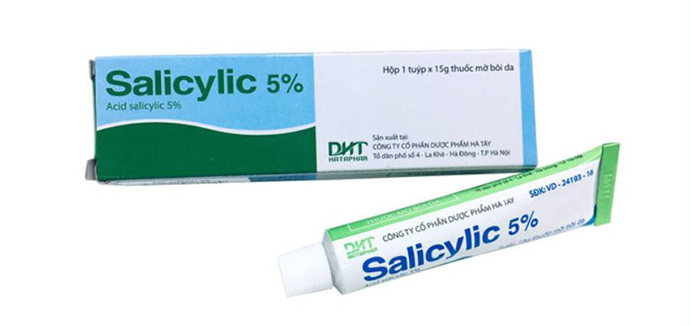 Điều trị bệnh vảy phấn hồng bằng thuốc mỡ bôi ngoài da Salicylic acid 5%