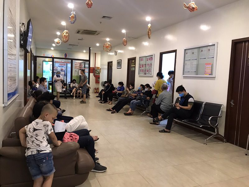 Bệnh viện An Việt có rất đông bệnh nhân tìm đến mỗi ngày