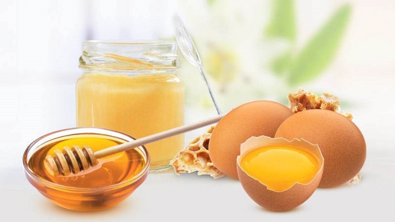 Mật ong và trứng gà tốt cho hệ tiêu hóa