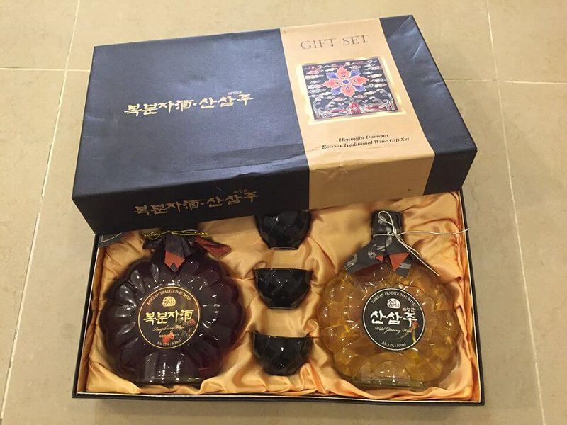 Set quà tết Hàn Quốc với rượu thượng hạng